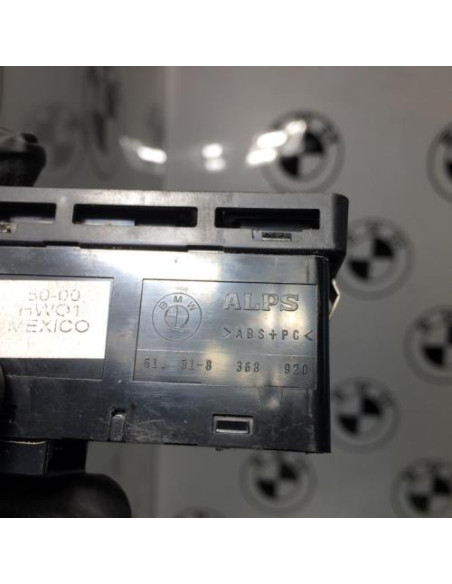 Bouton de warning BMW SERIE 3 E46 PHASE 1 Essence
