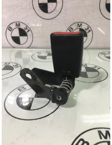 Attache ceinture arriere droit BMW X3 E83 PHASE 1 