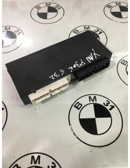 Calculateur BMW SERIE 7 E32 