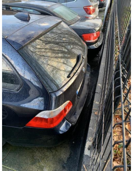 Pompe à eau BMW SERIE 5 E61 TOURING PHASE 1 BREAK Diesel