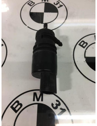 Pompe lave glace avant BMW SERIE 3 F30 PHASE 1 Diesel