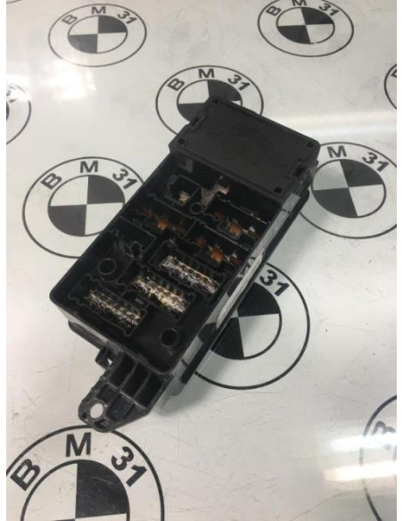 Porte fusible MINI MINI 2 R56 PHASE 1 Essence