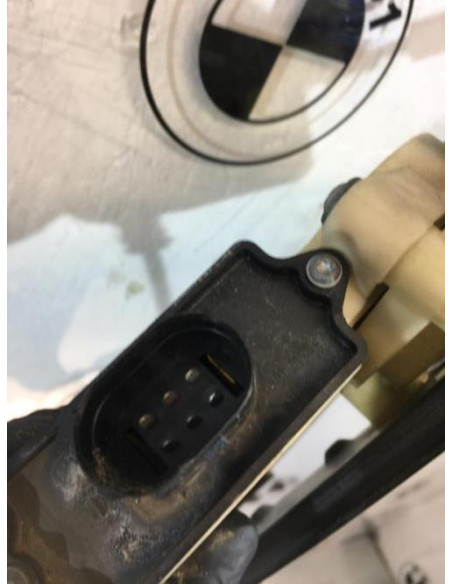Leve vitre electrique avant gauche BMW X3 E83 PHASE 2 Diesel