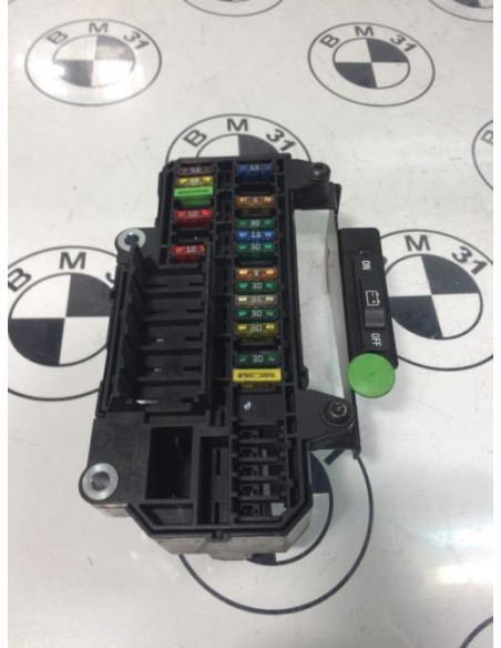 Porte fusible BMW SERIE 7 E65 PHASE 1 