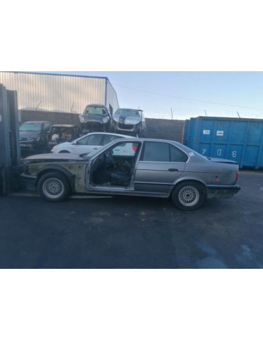 Pompe lave glace avant BMW SERIE 5 E34 Diesel