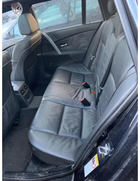 Fusee avant gauche BMW SERIE 5 E61 TOURING PHASE 1 BREAK Diesel