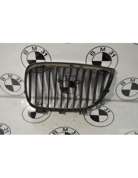 Grille de calandre droite BMW SERIE 1 E81 Diesel