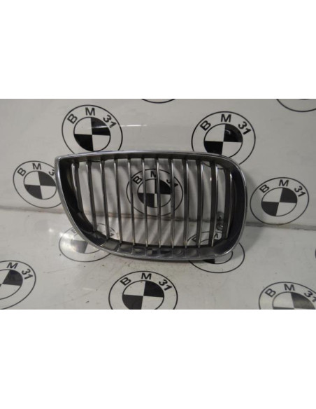 Grille de calandre droite BMW SERIE 1 E81 Diesel