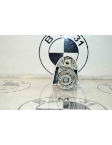 Barillet porte avant gauche BMW SERIE 1 F20 PHASE 1 Diesel