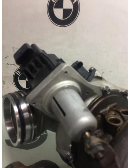 Turbo BMW SERIE 1 F40 