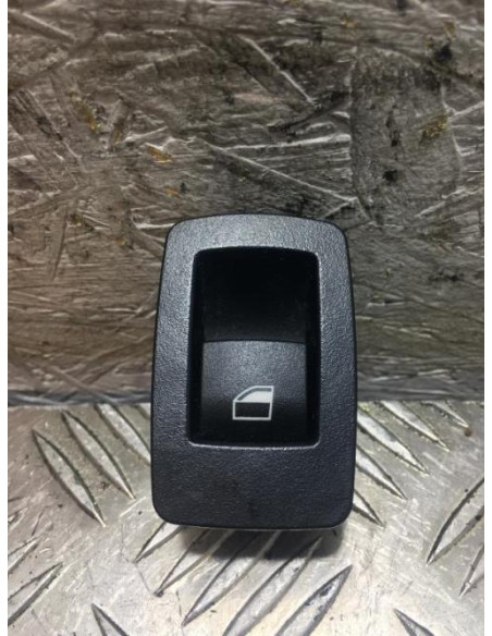 Interrupteur de leve vitre arriere droit BMW SERIE 1 F20 PHASE 1 Diesel