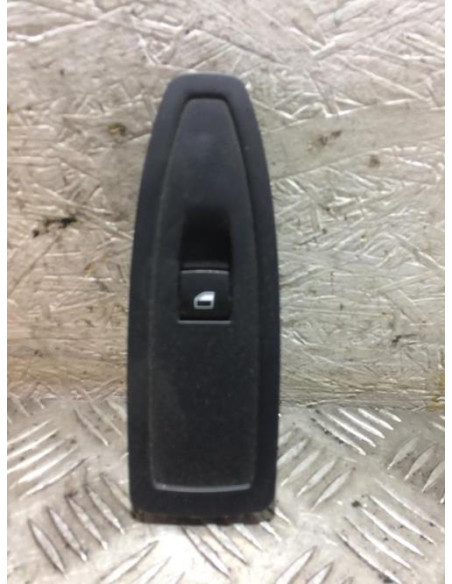 Interrupteur de leve vitre avant droit BMW SERIE 1 F20 PHASE 1 