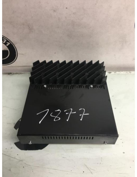 Amplificateur audio BMW SERIE 1 E81 Diesel