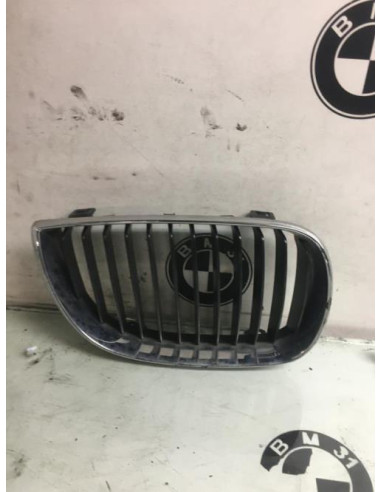 Grille de calandre droite BMW SERIE 1 E87 PHASE 1 Diesel