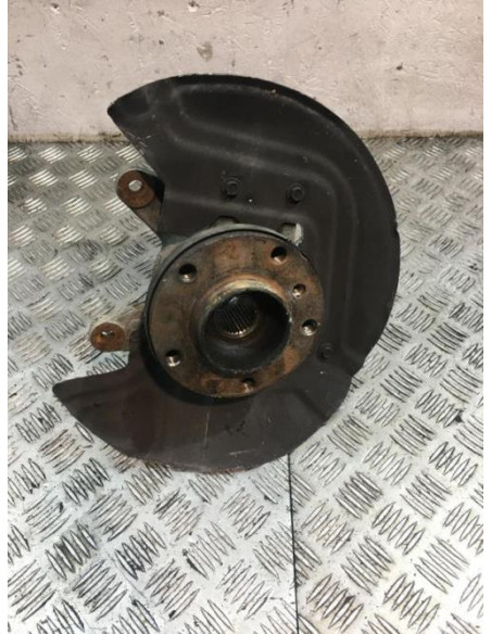 Fusee avant droit BMW X3 E83 PHASE 1 Diesel