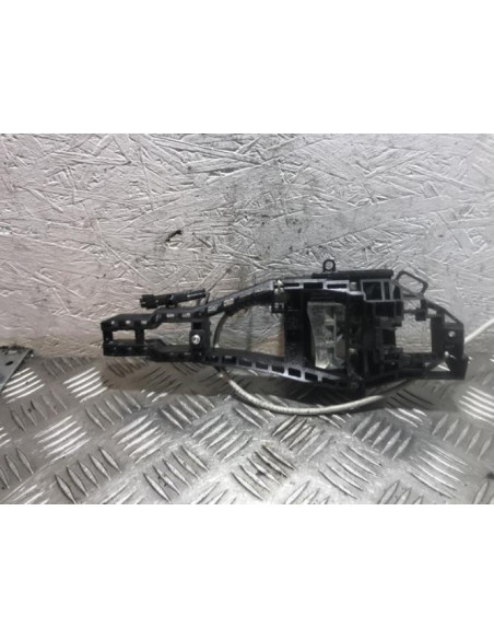 Support poignee porte avant droite BMW SERIE 1 F20 PHASE 1 Diesel