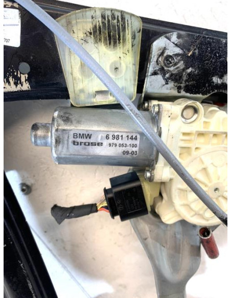 Leve vitre electrique avant droit BMW  Essence