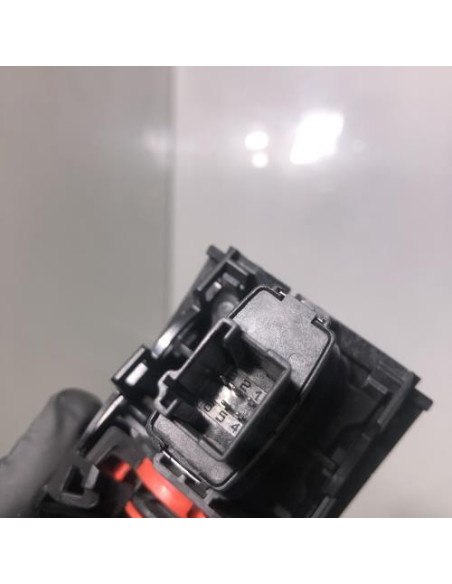 Bouton de warning BMW SERIE 1 F20 PHASE 1 