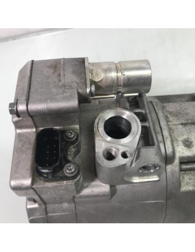 Compresseur clim BMW X5 G05 
