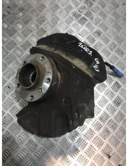 Fusee avant droit BMW X5 E53 