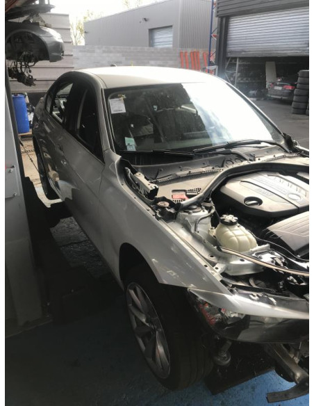 Bras de suspension arriere gauche BMW SERIE 3 F30 PHASE 1 Diesel