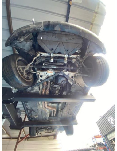Vitre arriere gauche BMW SERIE 3 E90 PHASE 1 Essence