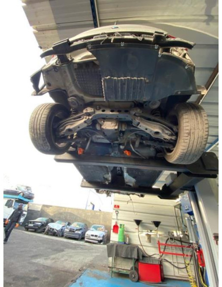 Pretensionneur de ceinture avant droit BMW SERIE 1 E81 Diesel