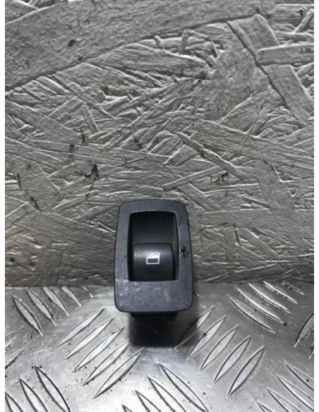 Interrupteur de leve vitre BMW SERIE 1 E87 PHASE 2 Essence