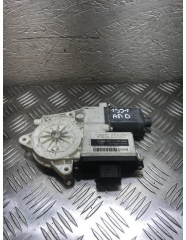 Moteur leve vitre arriere droit BMW X3 E83 PHASE 1 Essence