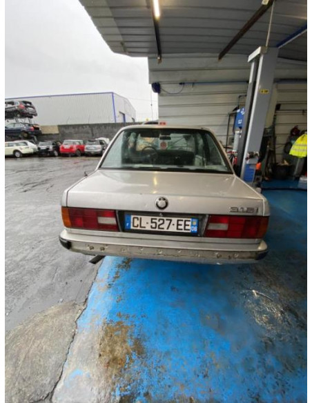 Etrier avant droit (freinage) BMW SERIE 3 E30 Essence