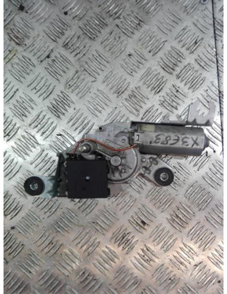 Moteur essuie glace arriere BMW  