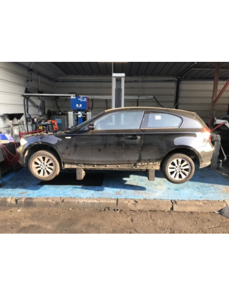 Cache moteur  BMW SERIE 1 E81 Diesel