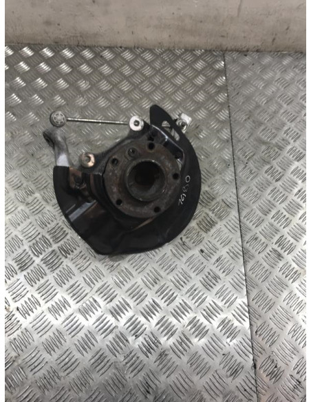 Fusee avant droit BMW SERIE 5 E39 PHASE 1 Essence