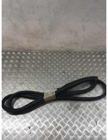 Joint de porte avant droite BMW SERIE 1 F21 PHASE 1 Diesel