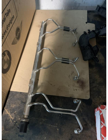 Rampe injection BMW SERIE 2 (F22) 