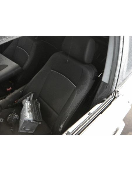 Cache moteur  BMW SERIE 1 E81 Diesel