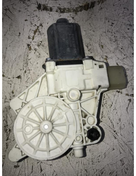 Moteur leve vitre avant droit BMW SERIE 1 E87 PHASE 1 