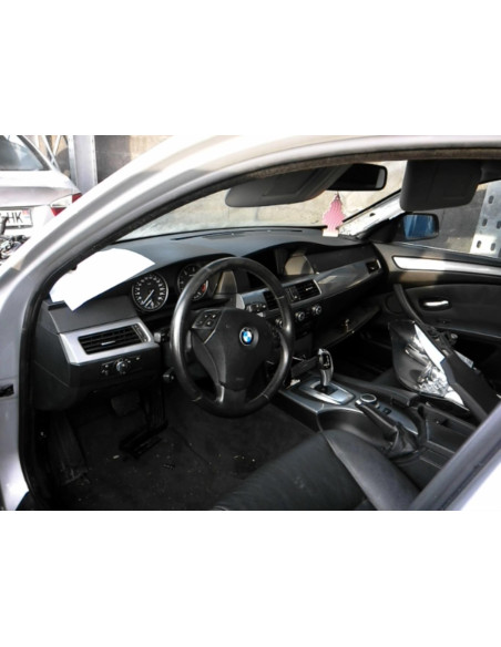 Fusee avant gauche BMW SERIE 5 E60 PHASE 2 Diesel