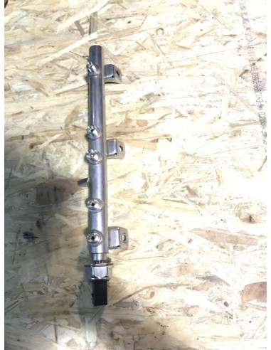 Rampe injection BMW SERIE 1 (E81) 