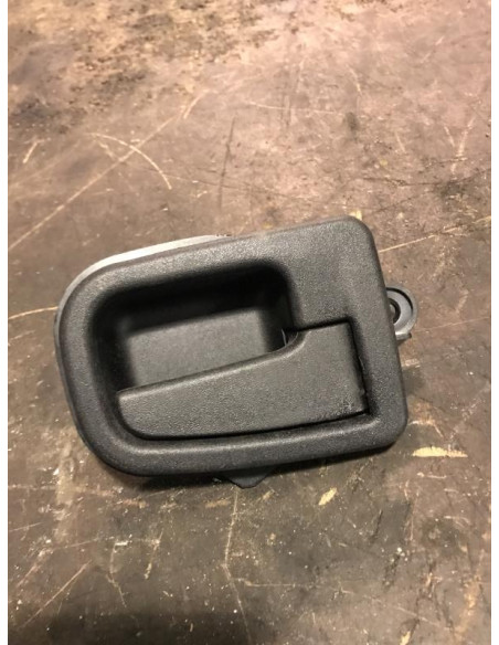 Poignee interieur avant droit BMW SERIE 3 E36 Essence