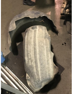Pare boue arriere gauche BMW SERIE 5 F11 TOURING PHASE 1 BREAK Diesel