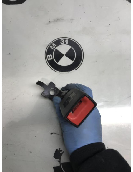 Attache ceinture arriere gauche BMW X6 E71/E72 PHASE 1 