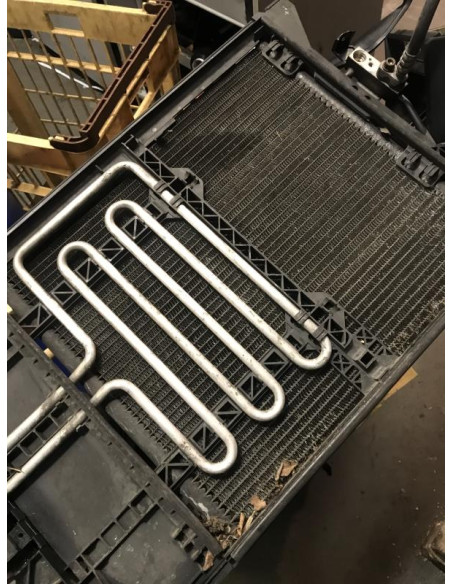 Radiateur clim BMW SERIE 5 E39 PHASE 1 Essence