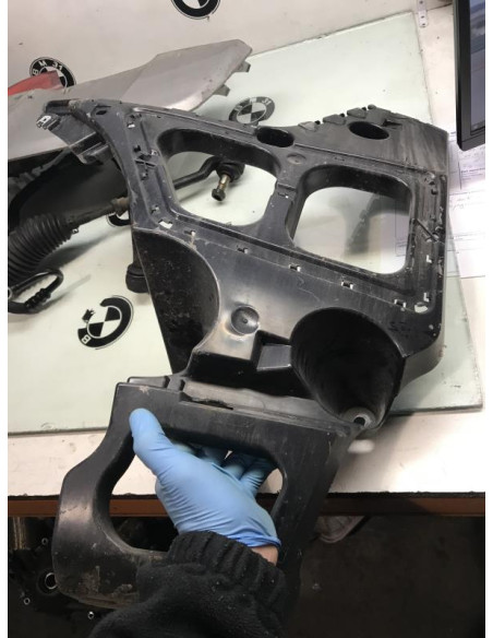 Support de pare chocs arriere BMW X6 E71/E72 PHASE 1 