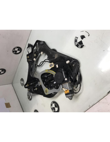 Leve vitre electrique arriere droit BMW SERIE 8 E31 COUPE Essence