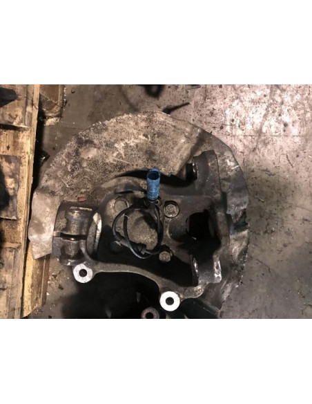 Fusee avant gauche BMW SERIE 5 (E60) PHASE 1 