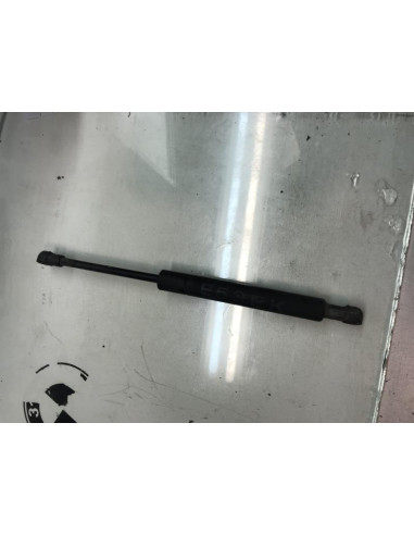 Verin de capot BMW X5 E53 