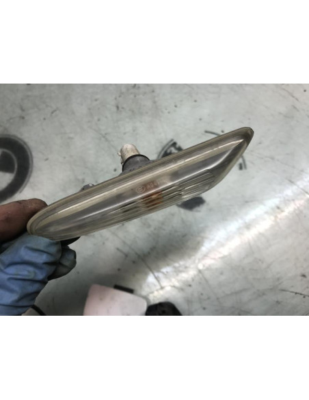 Repetiteur clignotant avant droit  (Feux) BMW SERIE 5 (E60) PHASE 1 