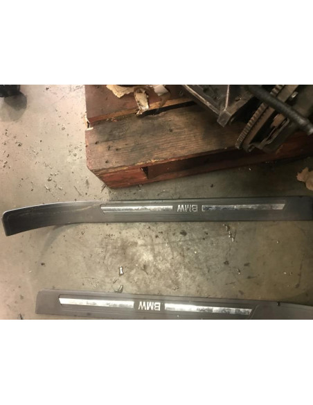 Baguette de porte avant gauche BMW SERIE 7 E38 
