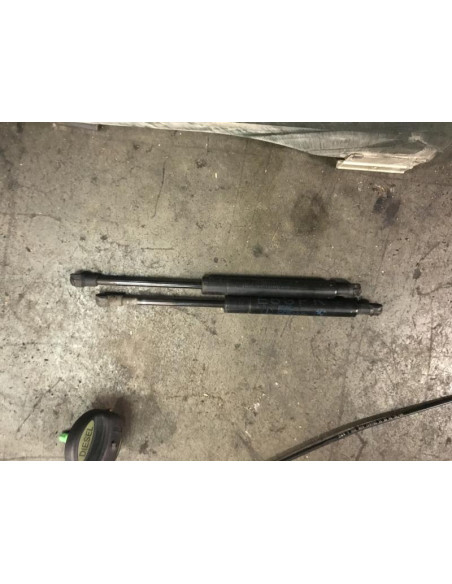 Verin de capot BMW SERIE 1 (E87) PHASE 2 (LCI) 